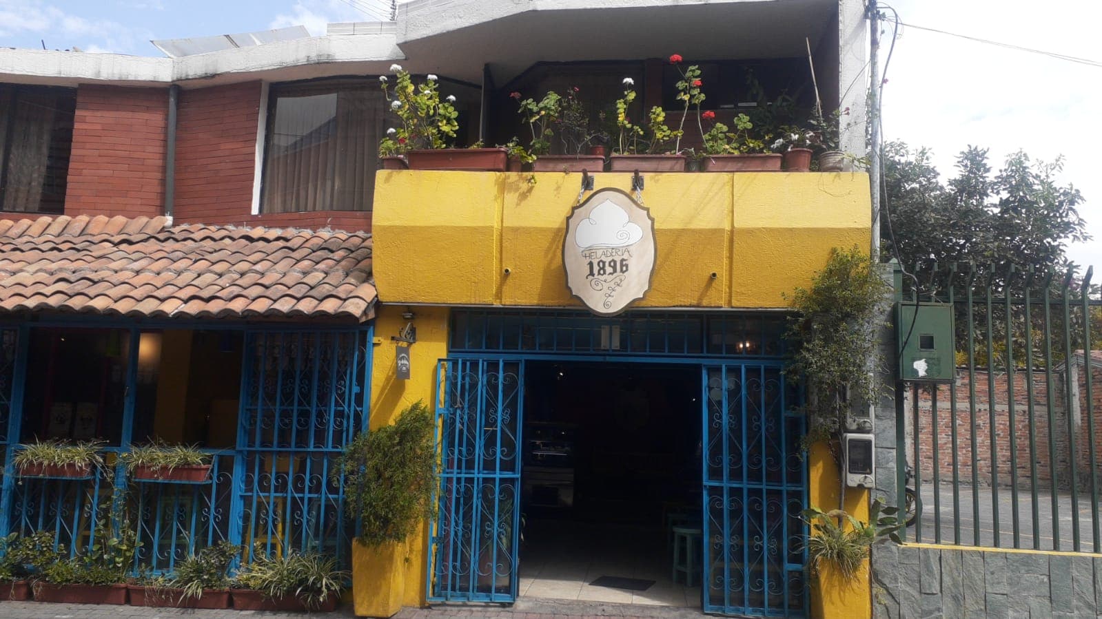 Local de Heladería 1896 en Cumbayá